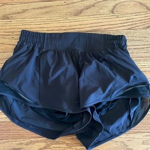 Black LuLulemon Running shorts